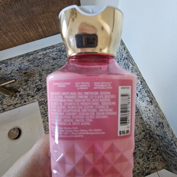 NEW BATH AND BODY WORKS CHAMPAGNE TOAST DAILY NOURISHING 24 HOUR 8 OZ LOTION - Picture 6 of 6